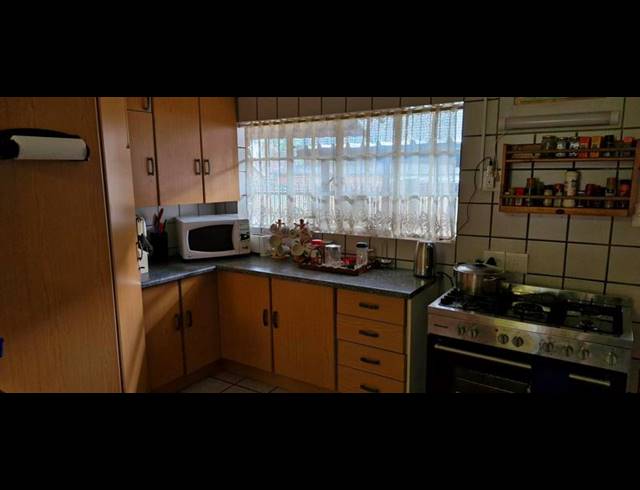 2 BEDROOM HOUSE FOR SALE IN MODIMOLLE